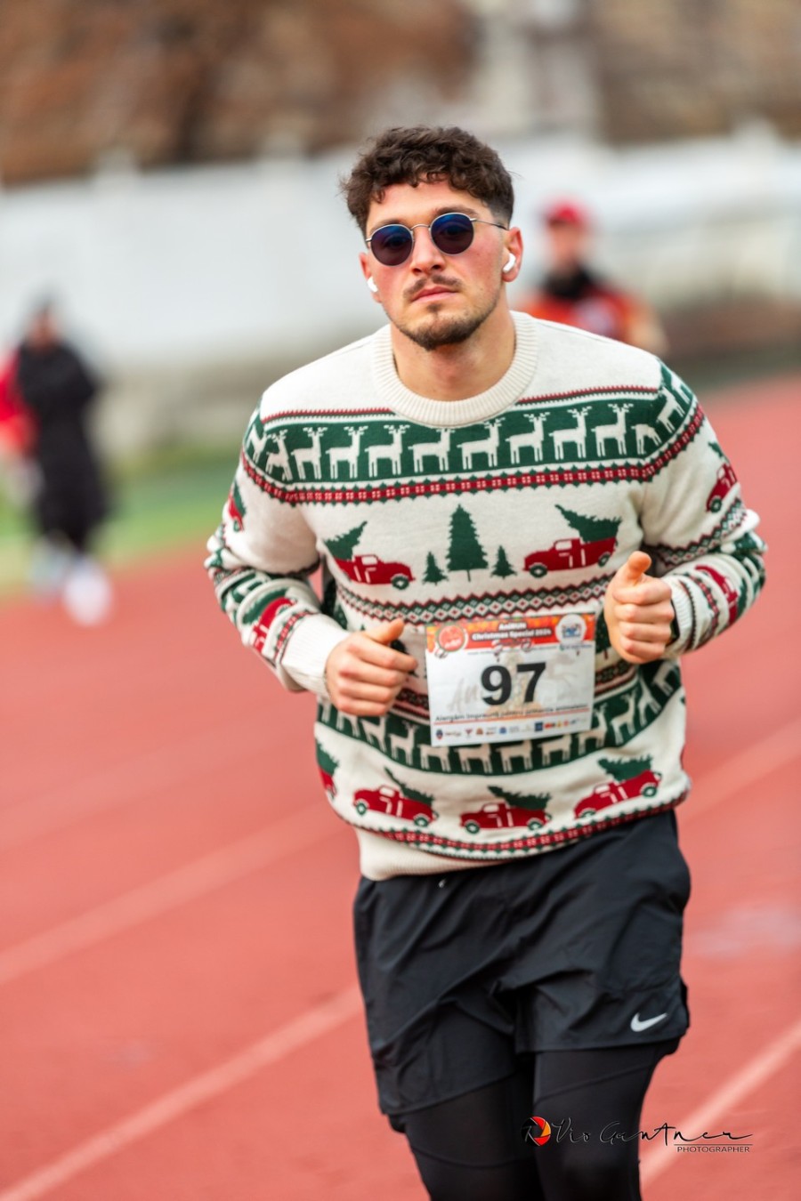 40-vagc7080.jpg